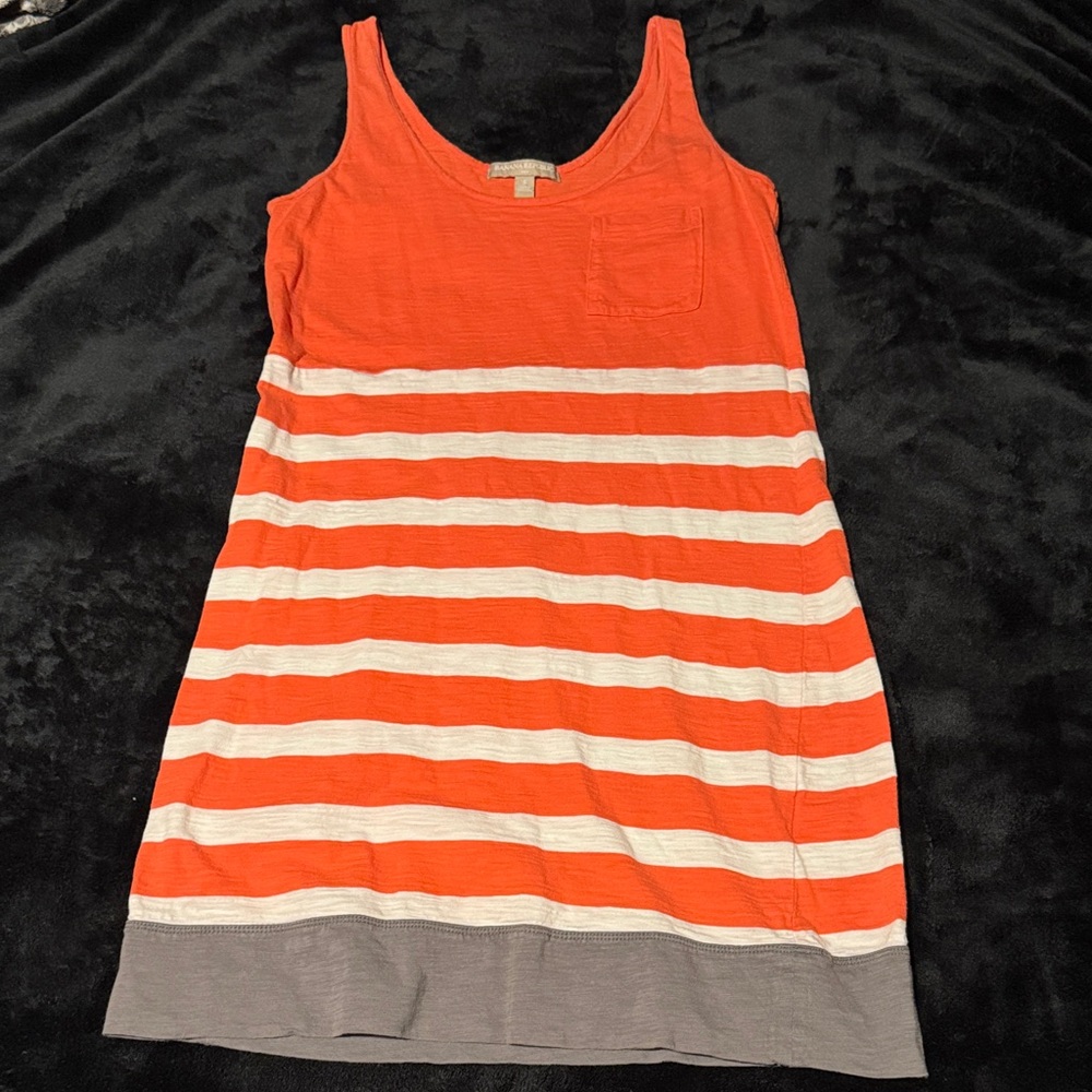 Banana Republic Bold Orange Tee